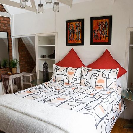 Hotel Honeysuckle Clarens Zewnętrze zdjęcie