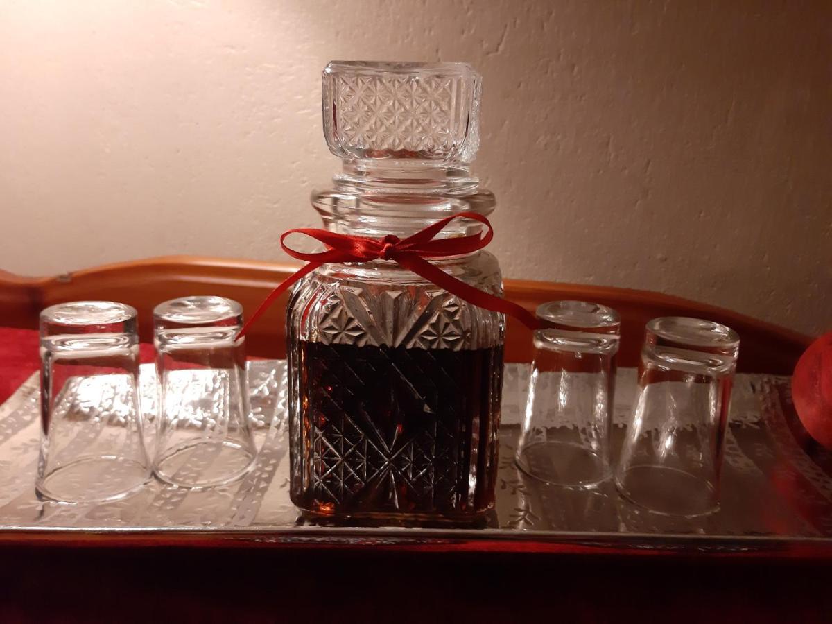 Hotel Honeysuckle Clarens Zewnętrze zdjęcie