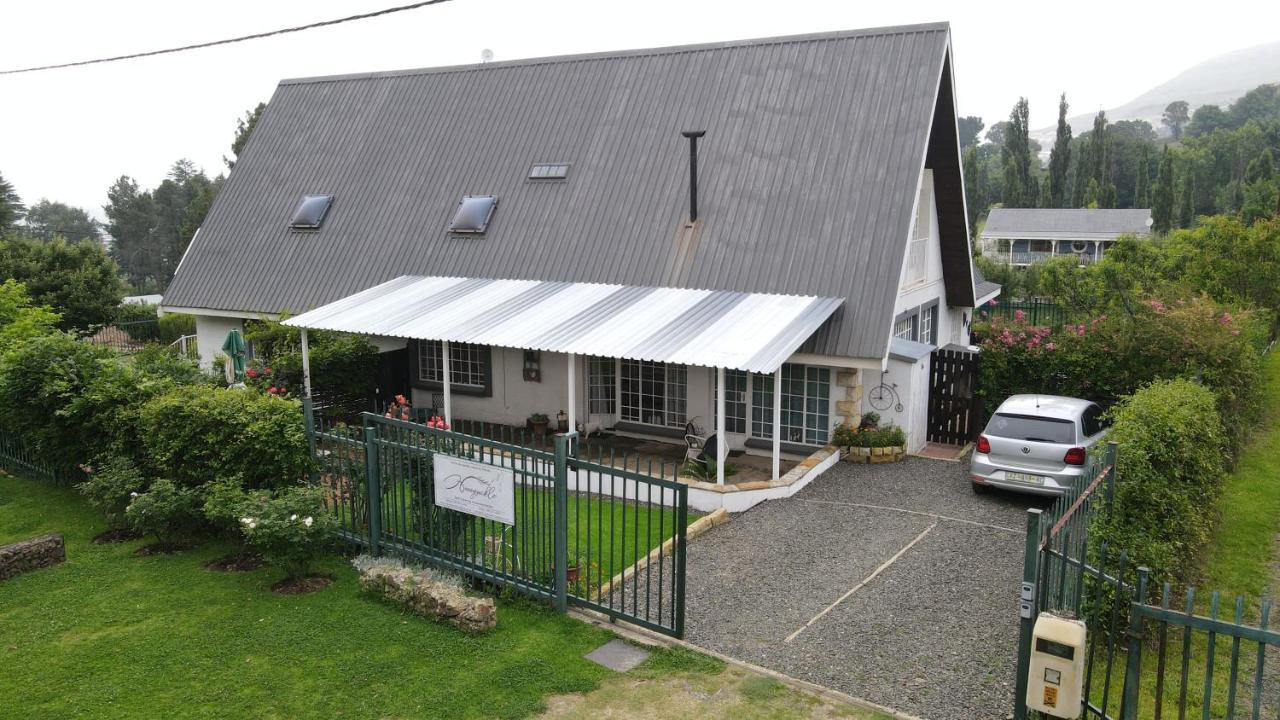 Hotel Honeysuckle Clarens Zewnętrze zdjęcie