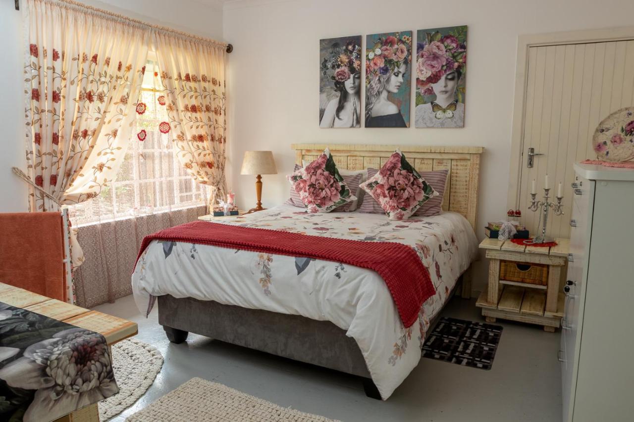 Hotel Honeysuckle Clarens Zewnętrze zdjęcie