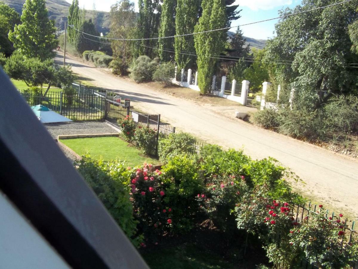 Hotel Honeysuckle Clarens Zewnętrze zdjęcie